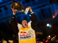 Nīfnekers – "Red Bull Crashed Ice" čempions